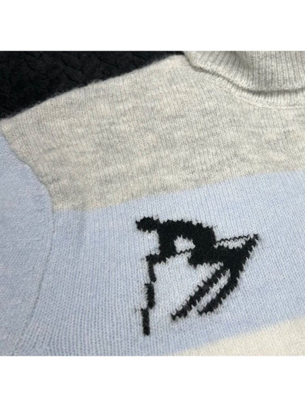 Ski Pattern Turtleneck Sweater By CeCe Medium Blue & White Striped Wool Blend - Picture 5 of 13